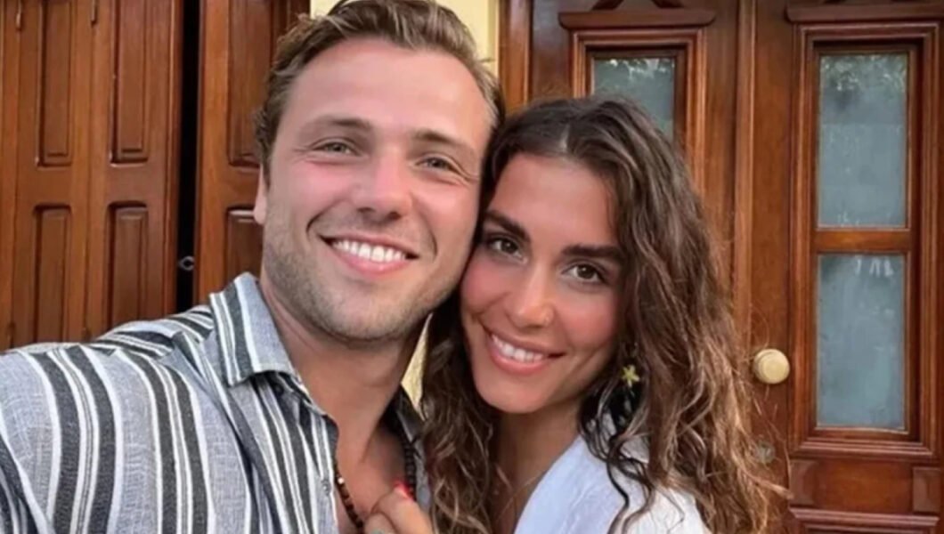 Cinsiyeti açıkladılar! Tolga Sarıtaş ile Zeynep Mayruk’un erkek çocukları olacak
